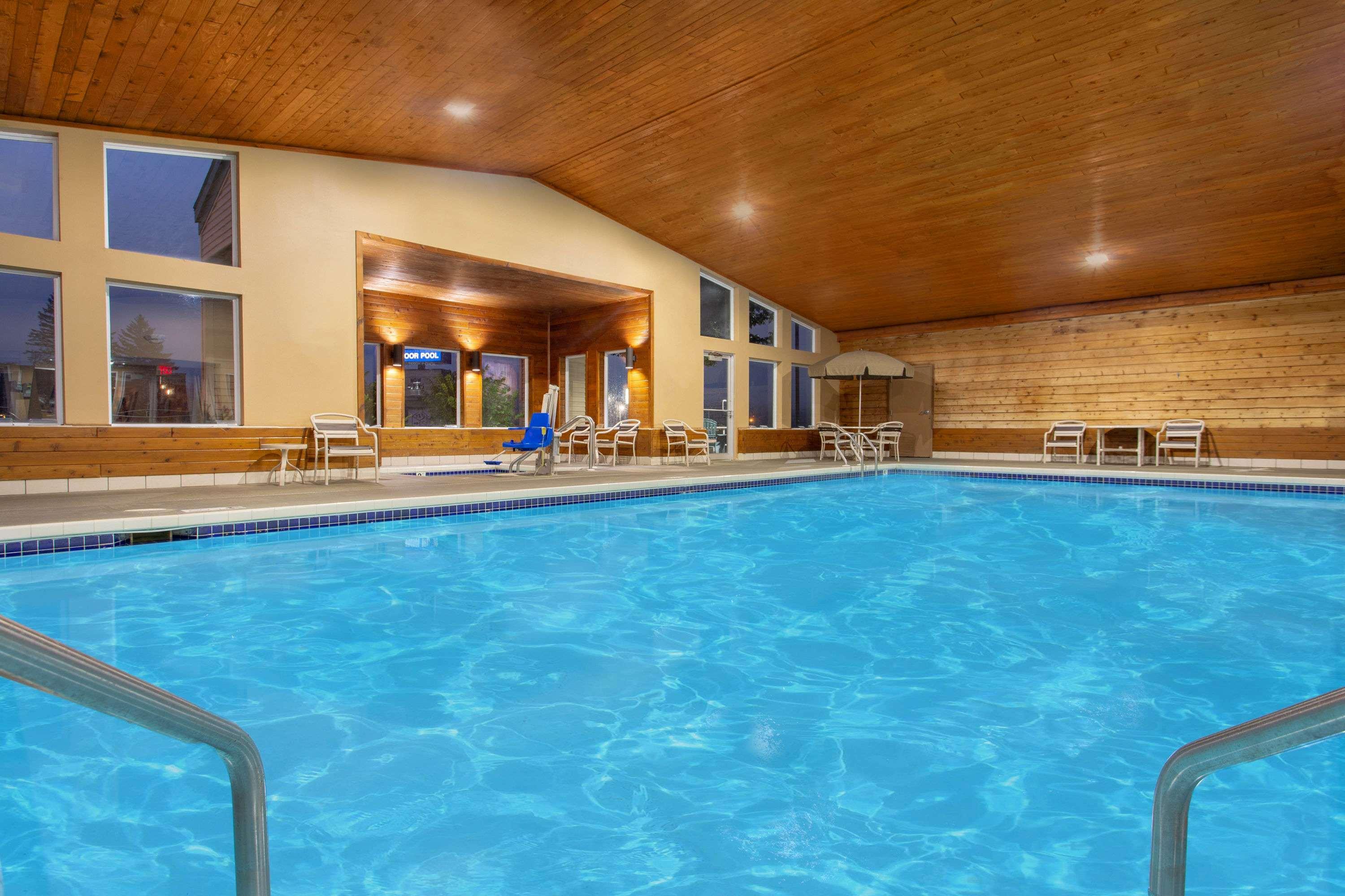 Americinn By Wyndham Boscobel Exterior photo