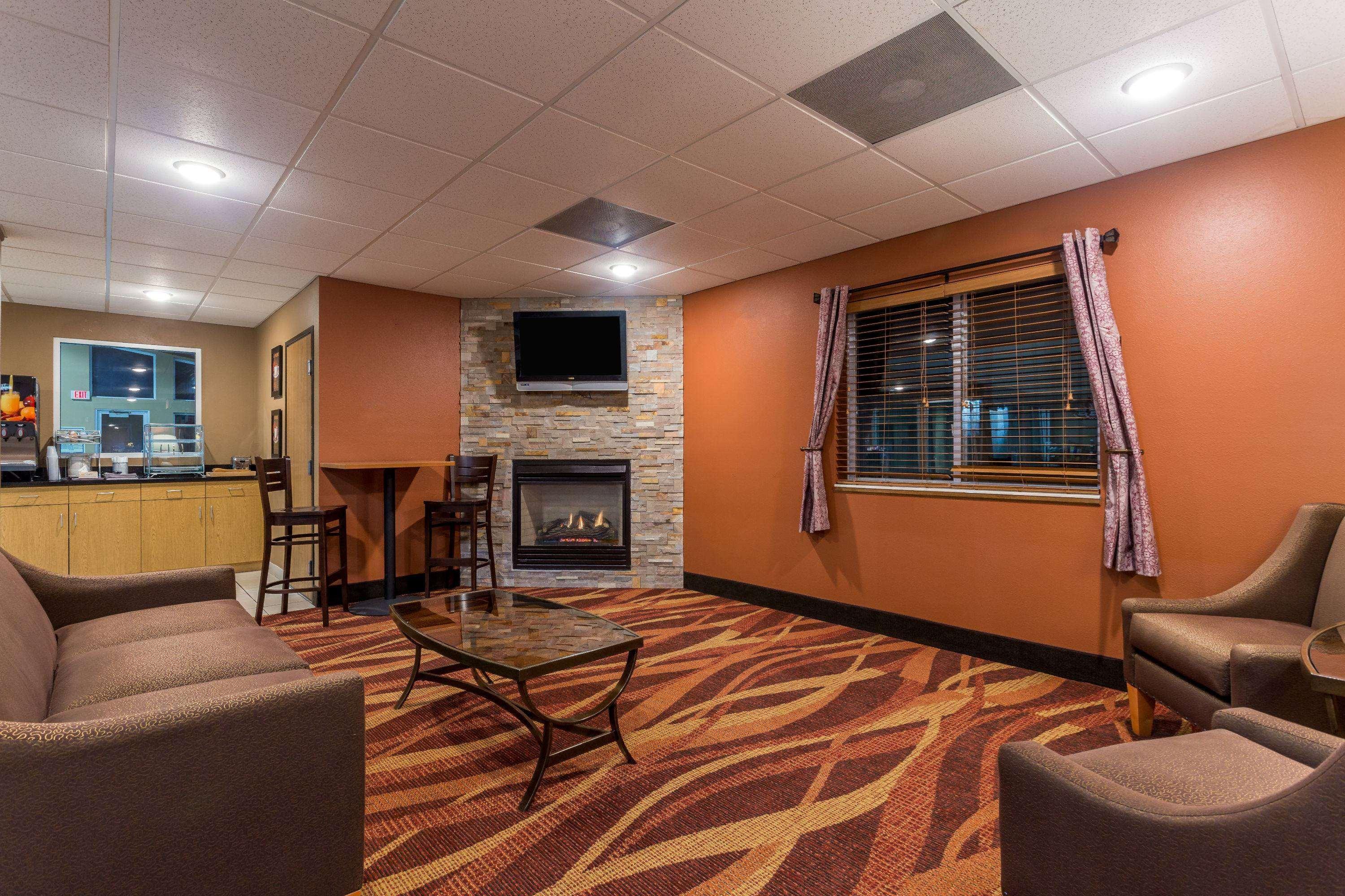Americinn By Wyndham Boscobel Exterior photo